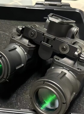 战术头盔装备pvs31发光夜视仪模型FMA双两目两筒cos造型户外下场