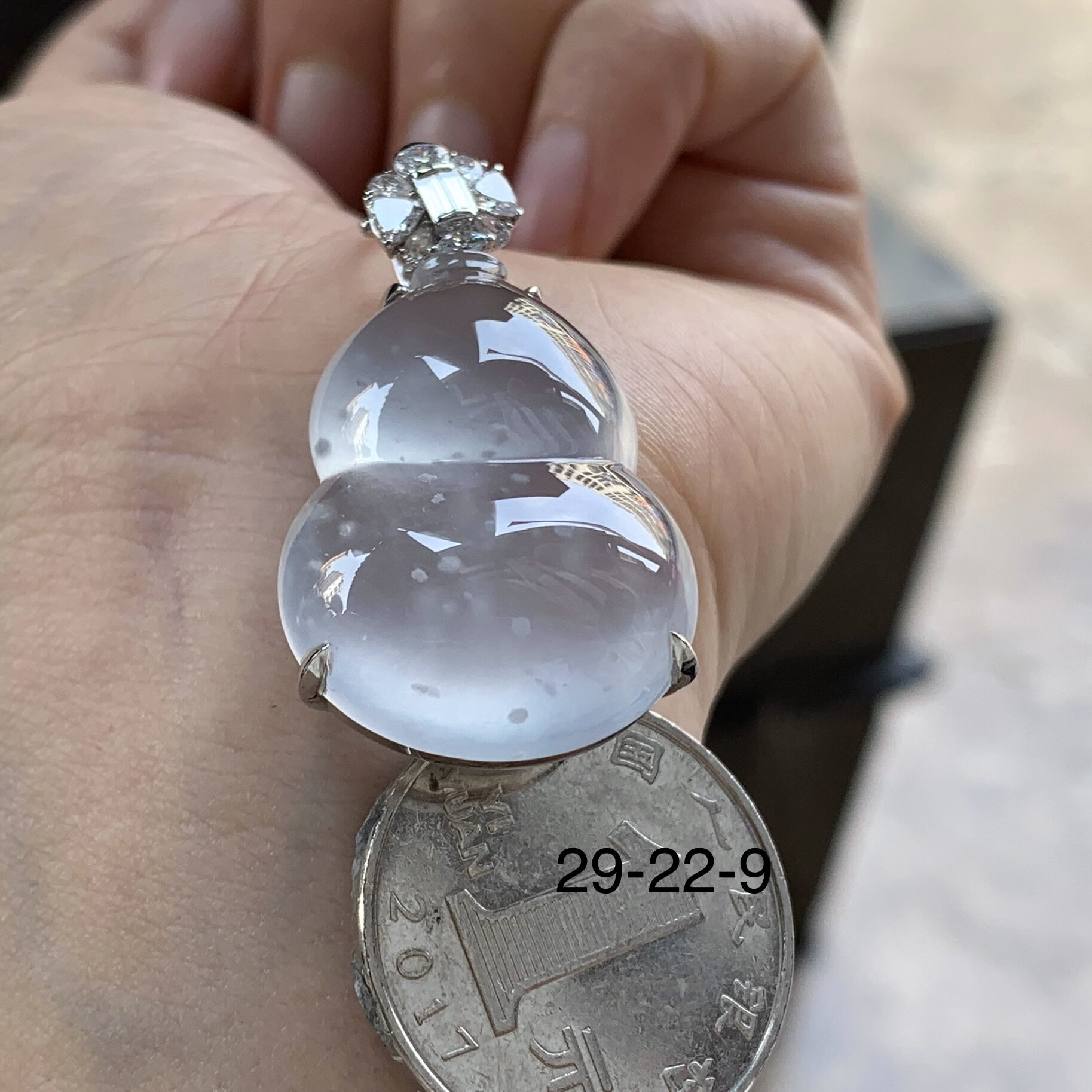 翡翠高冰种木那料葫芦吊坠 18k金钻镶嵌