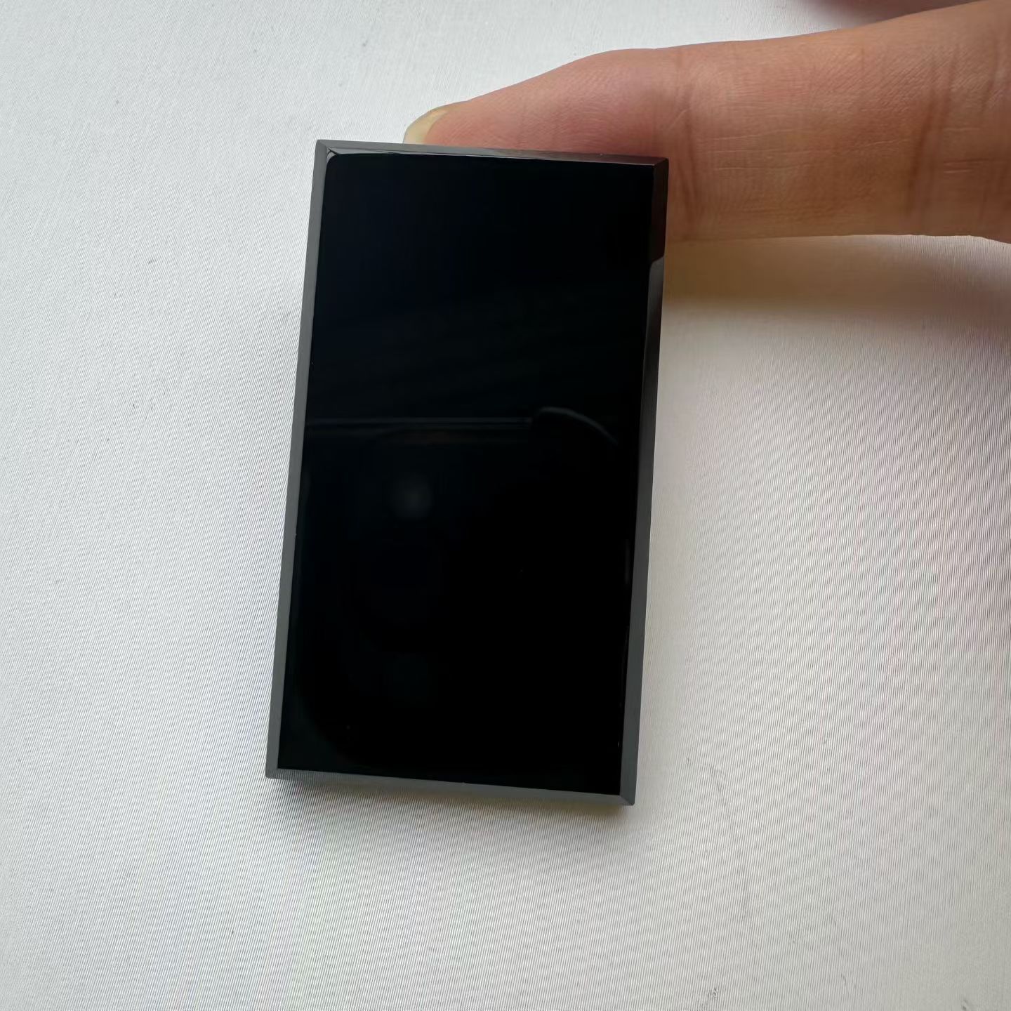 翡翠墨翠平安无事牌吊坠 黑度种水都是上上等 种老无裂纹