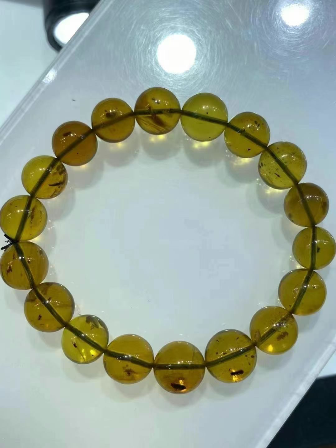素缘缅甸天然虫珀吊坠0413琥珀带甲虫珠子标本原矿手串
