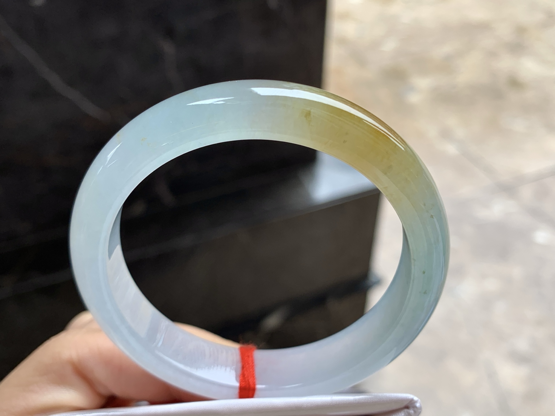 翡翠冰种黄翡手镯 圈口54