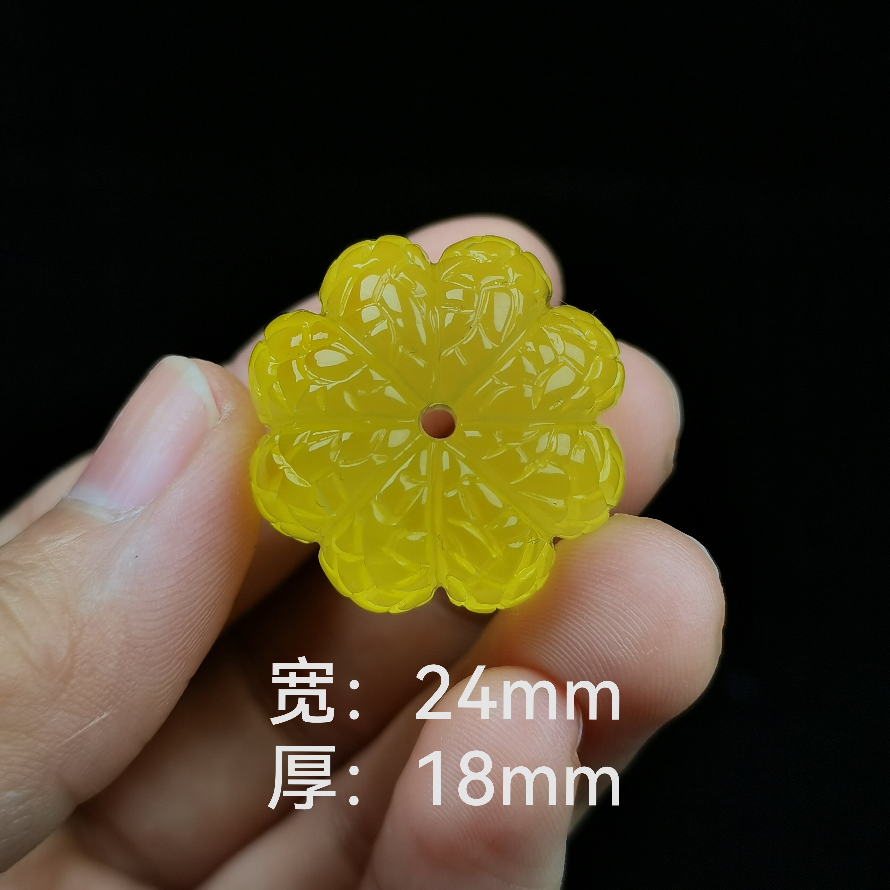 天然原矿琥珀蜜蜡俄料立体雕刻橘子大吉大利金珀吊坠项链挂件配饰