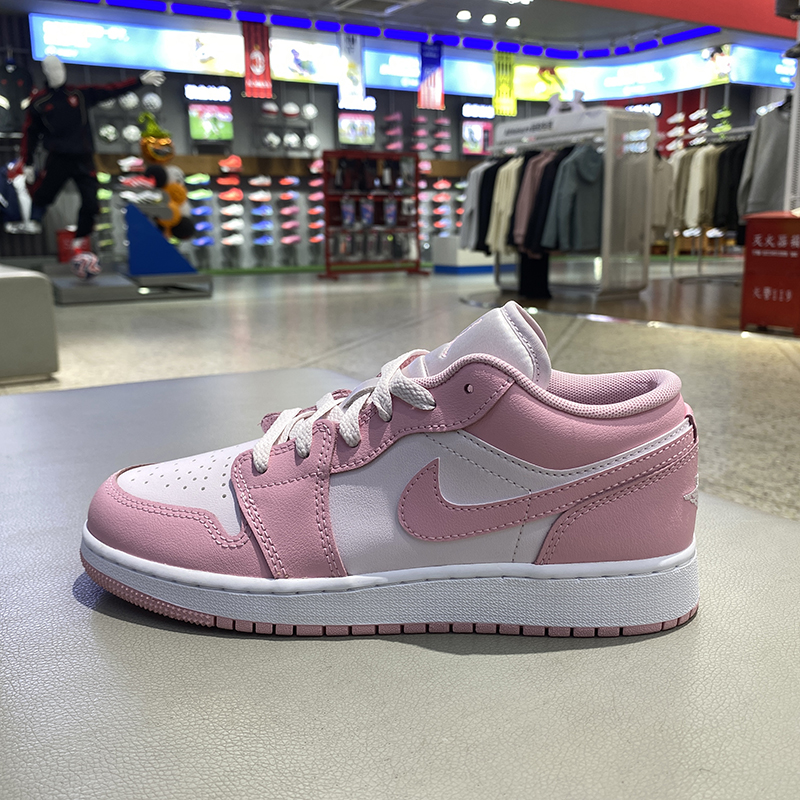 耐克篮球运动休闲低帮板鞋