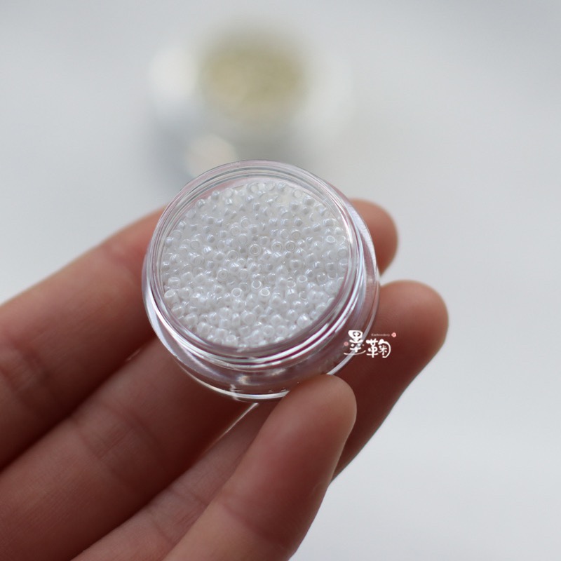 日本东宝TOHO白色亮光米珠1.5mm2.0mm微钩花蕊DIY串珠散珠3g