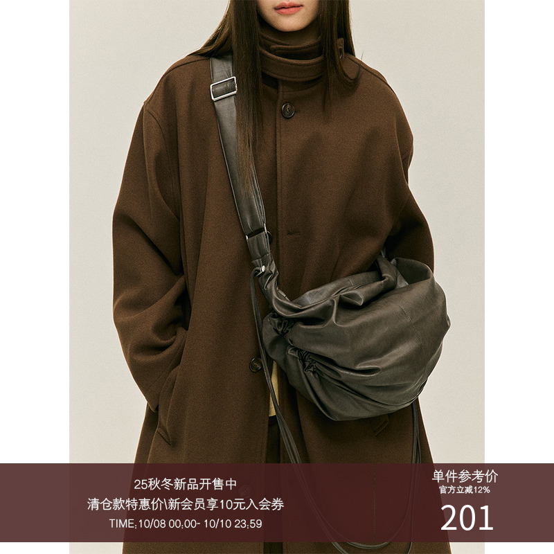LR MADE 24AW 抽绳抽褶形态 多背法 PU皮通勤托特斜挎单肩饺子包