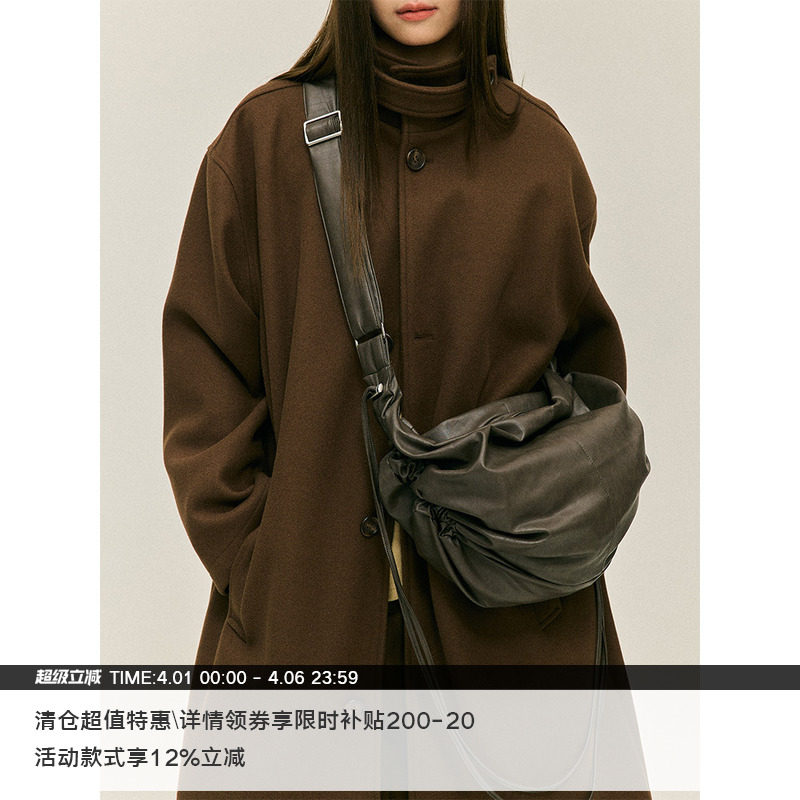 LR MADE 抽绳抽褶形态 多背法 PU皮通勤托特斜挎单肩饺子包