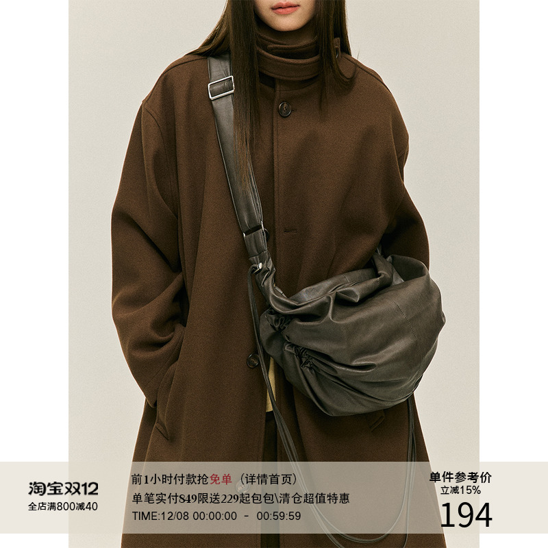 LR MADE 24AW 抽绳抽褶形态 多背法 PU皮通勤托特斜挎单肩饺子包