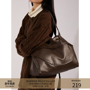 荔枝皮哑光PU 开口笑结构 24AW 双用通勤斜挎手提单肩包 MADE