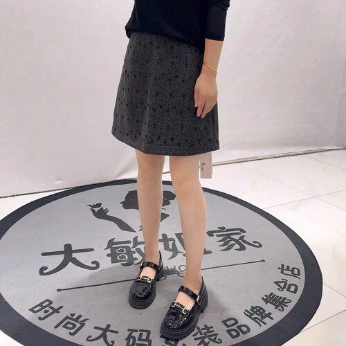 女权贵族秋季新款大码显瘦半身裙