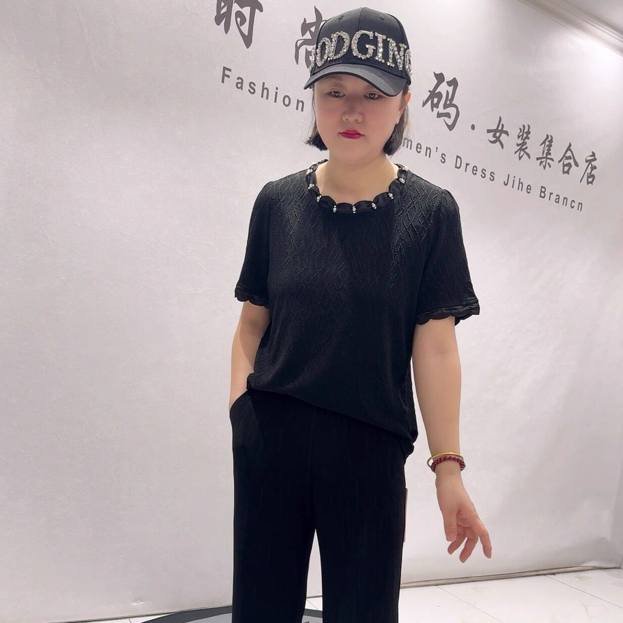 芮娜依莲1717夏季新款欧货醋酸衫短袖加大码女装胖妹妹气质上衣女