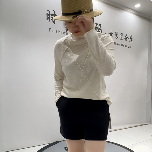 芮娜依莲初冬新款大码气质打底衫