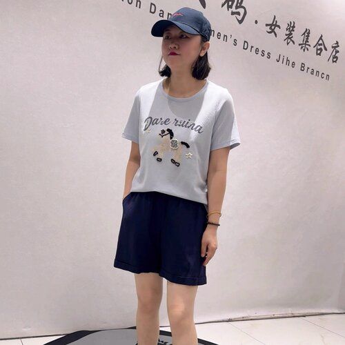芮娜依莲夏季新款大码短袖T恤衫