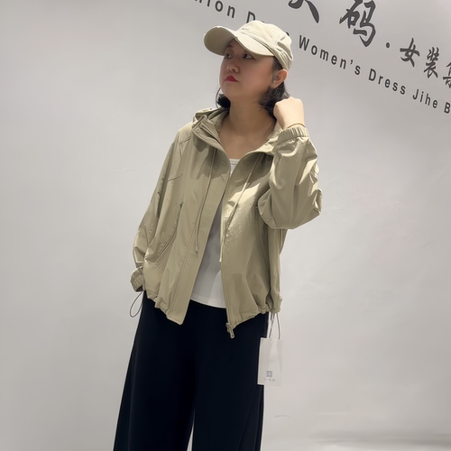 天娇一生水秋季新款大码休闲外套