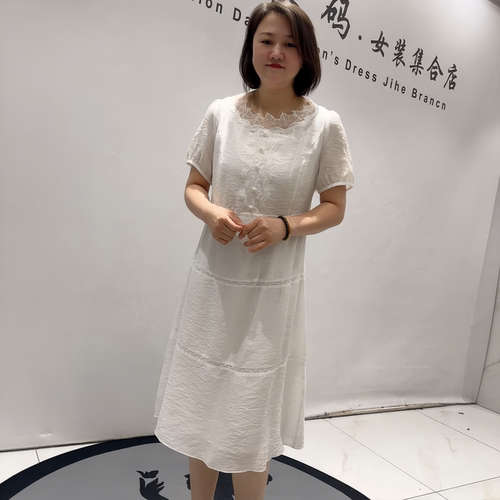 芮娜依莲夏季新款大码显瘦连衣裙