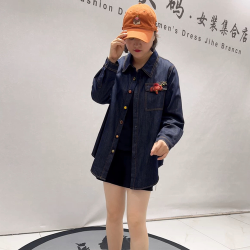 女权贵族秋季新款大码牛仔衬衫女