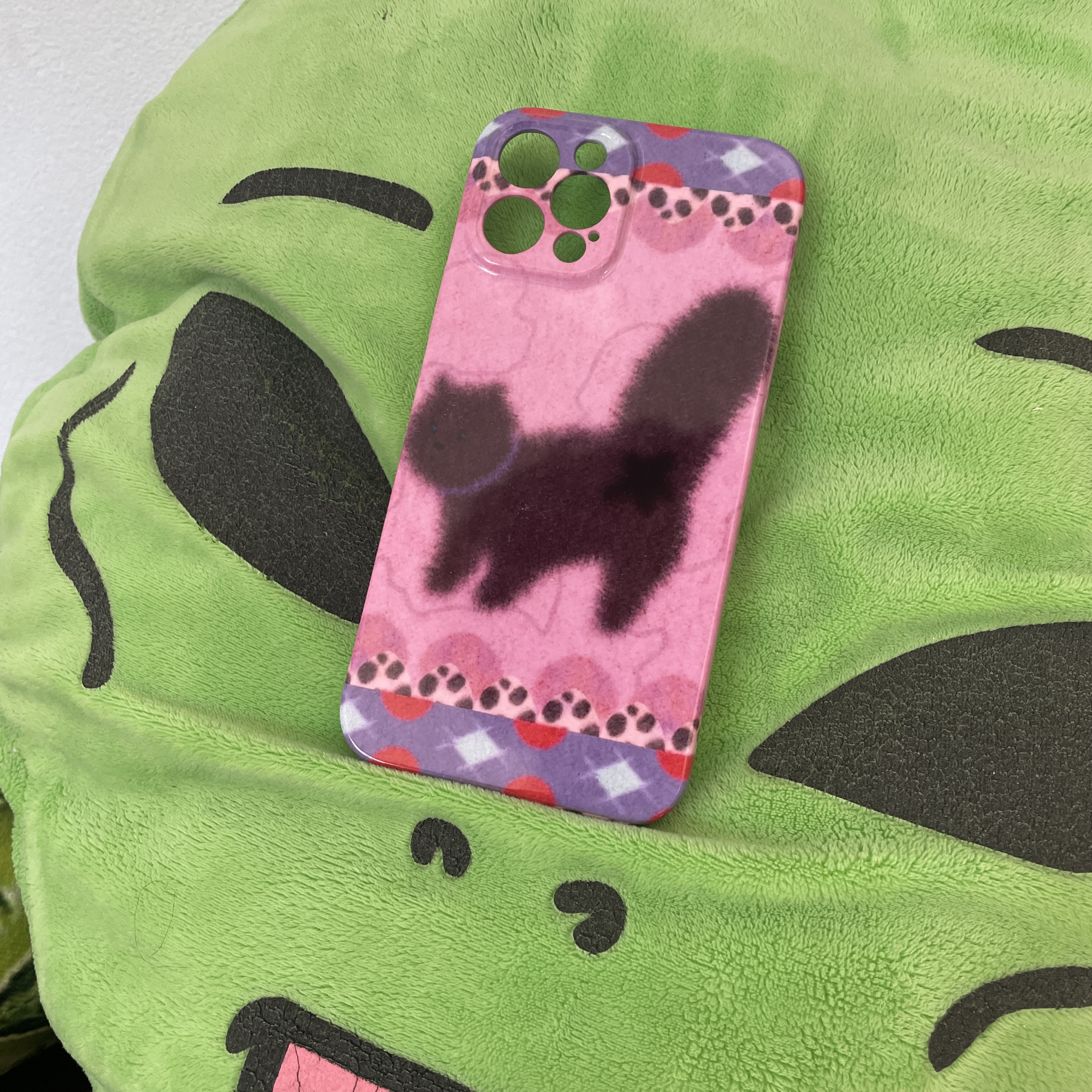 触电猫可爱适用于各型号手机壳