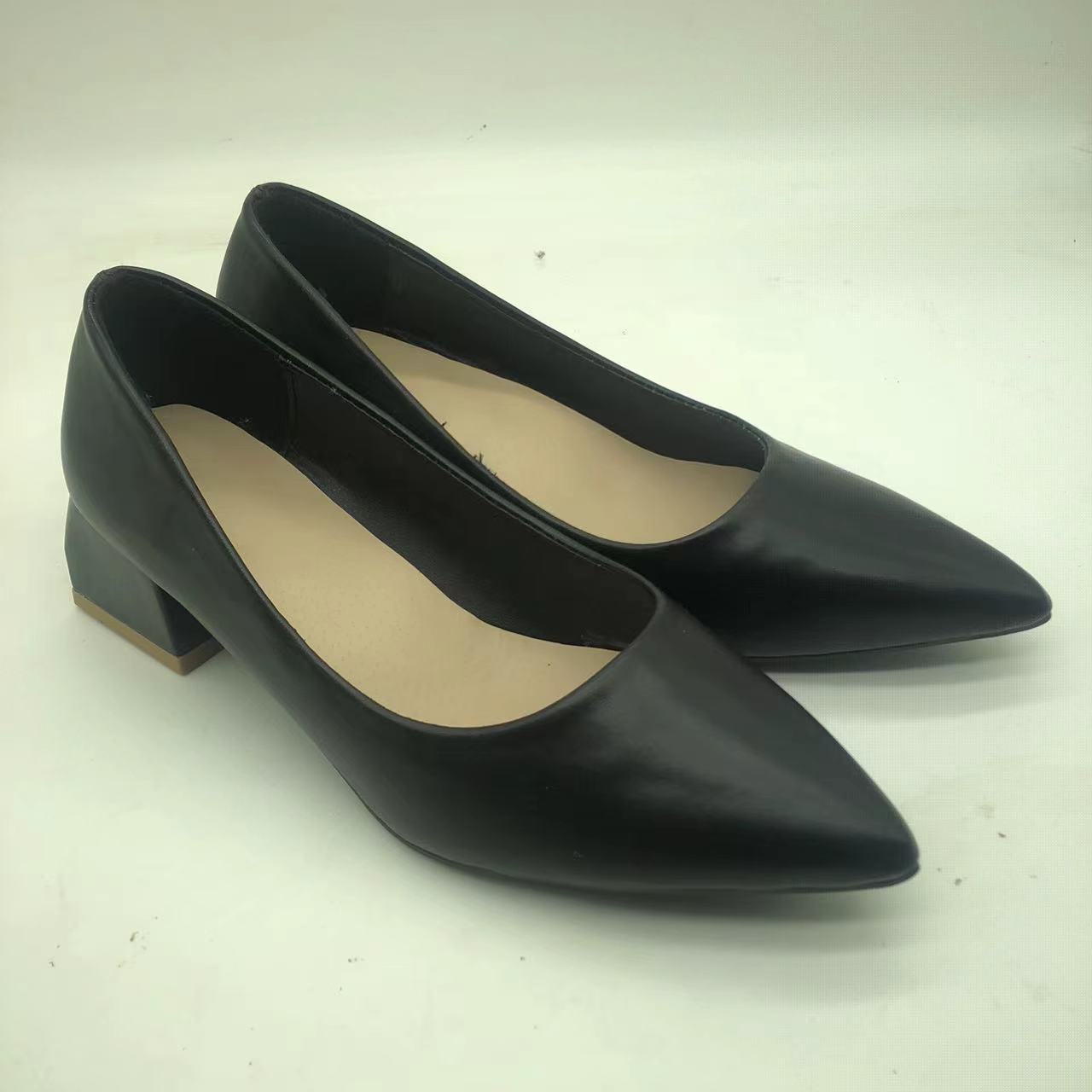 浅口单鞋2024新款时尚百搭韩版尖头防水中跟粗跟方跟休闲舒适女鞋