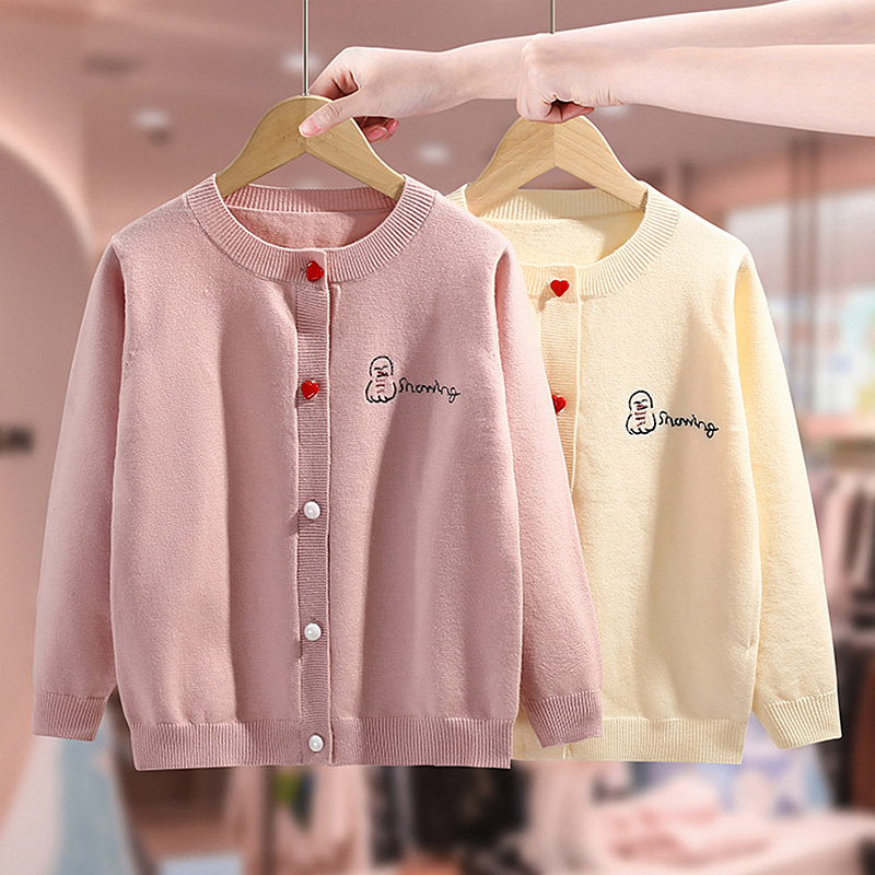 女童毛衣开衫春秋冬圆领单排扣外套女孩子洋气针织衫线衣2024新款