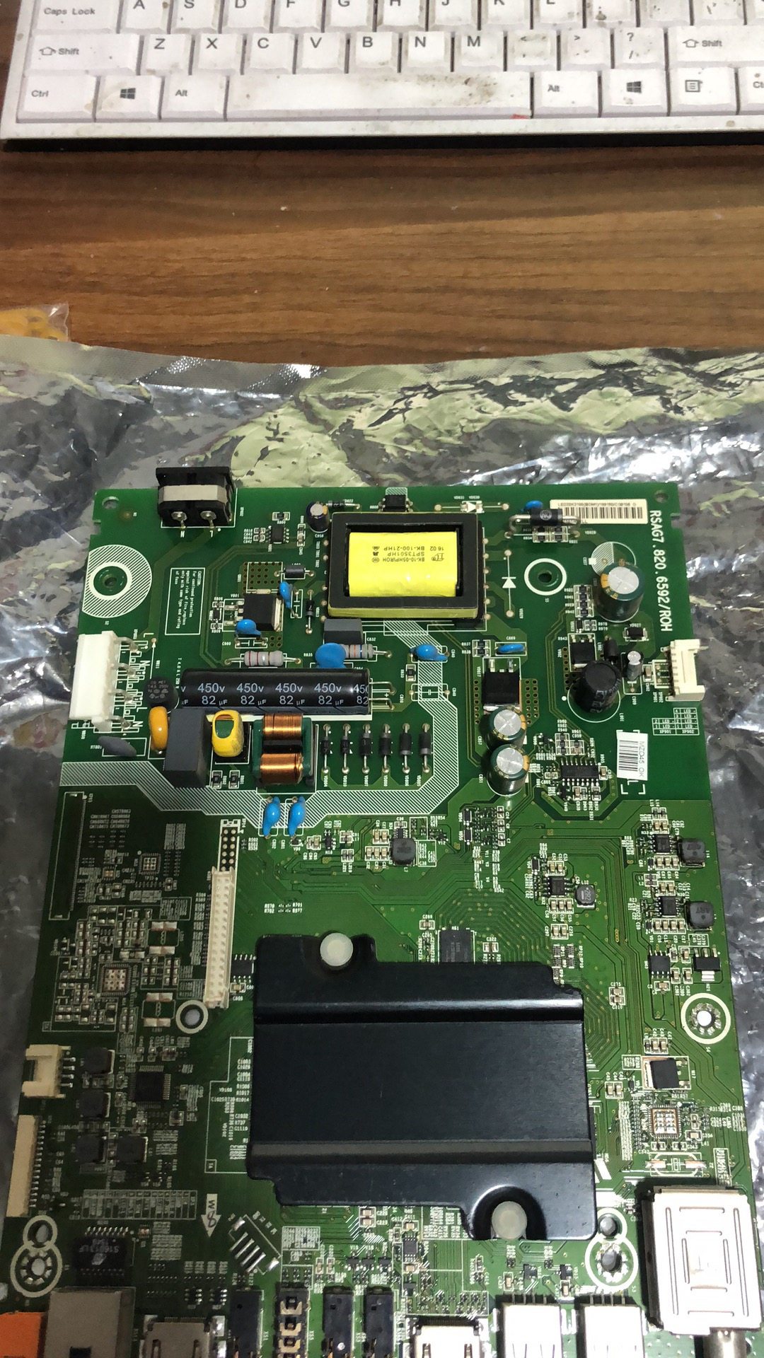 LED32K3100LED32EC320A主板