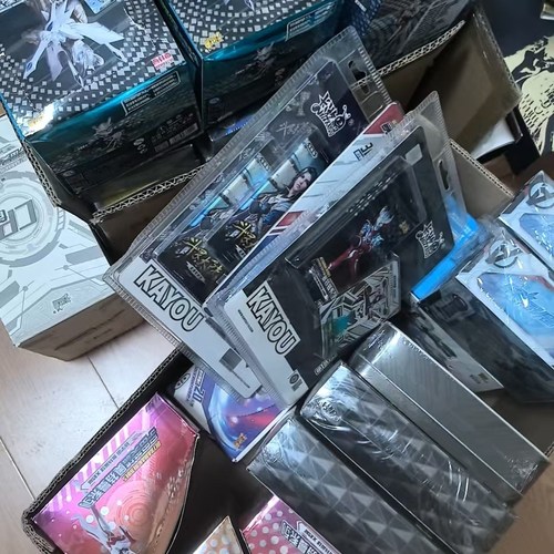 卡游奥特曼清仓卡牌卡盒