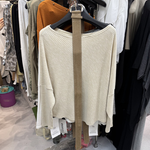 2026春韩版 T恤潮t 纯欲风斜领露肩纯色宽松慵懒显瘦配腰带辣妹长袖