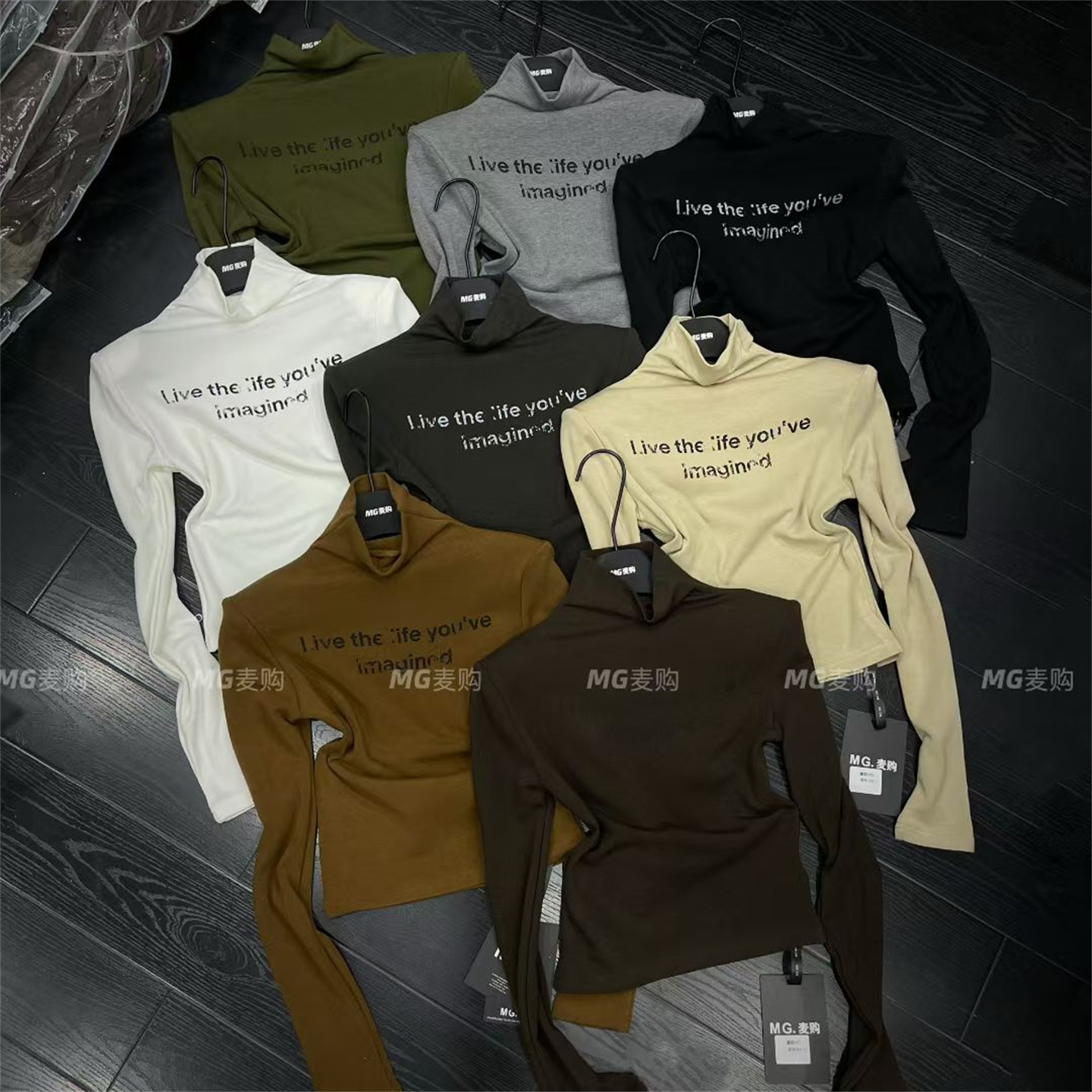 麦购MG长袖高领字母印花抓绒保暖打底衫女2025秋冬修身辣妹T恤潮t