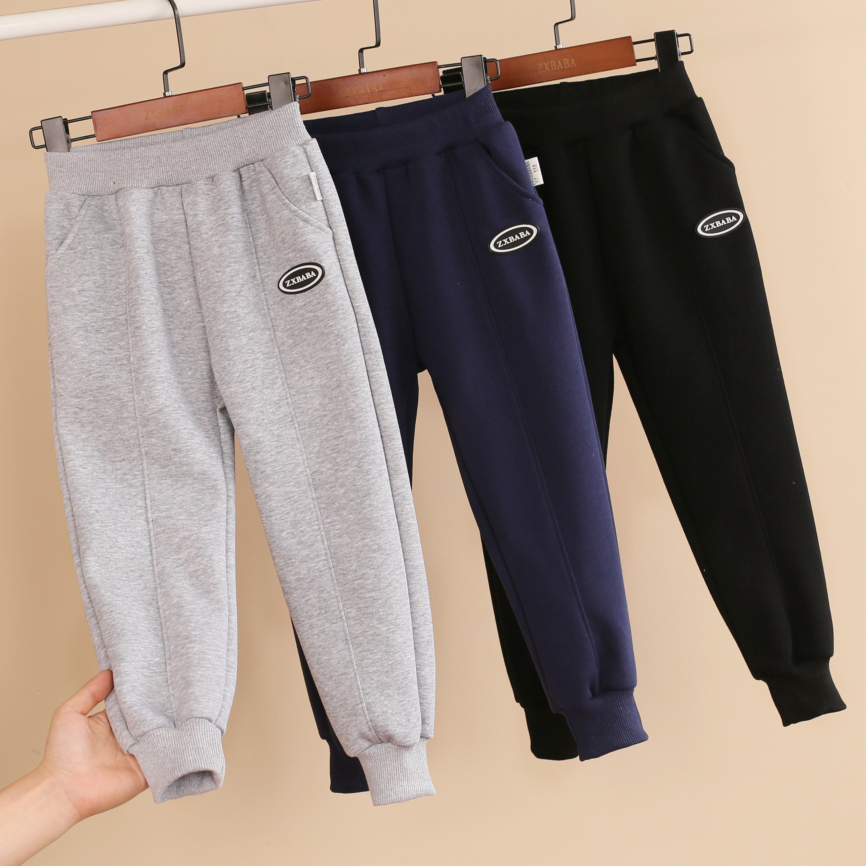 儿童春款休闲卫裤童装男女童百搭运动长裤25新中大童洋气外裤潮