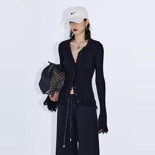 ourhour 坑条修身 黑色polo领喇叭袖破口毛边开衫 女设计感针织衫