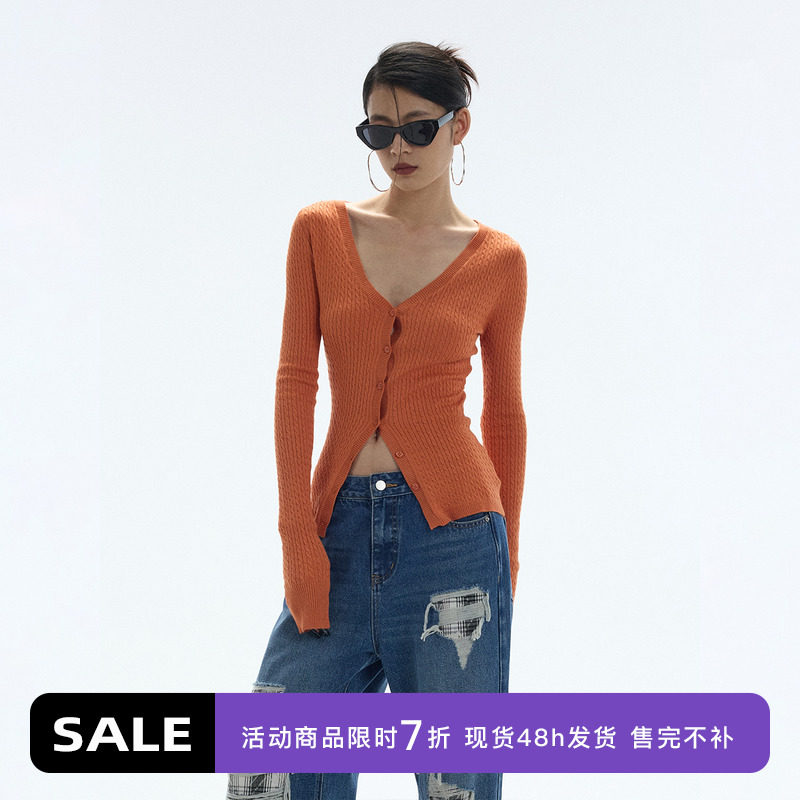 【限时7折】ourhour 复古麻花 落日橘色V领修身针织开衫