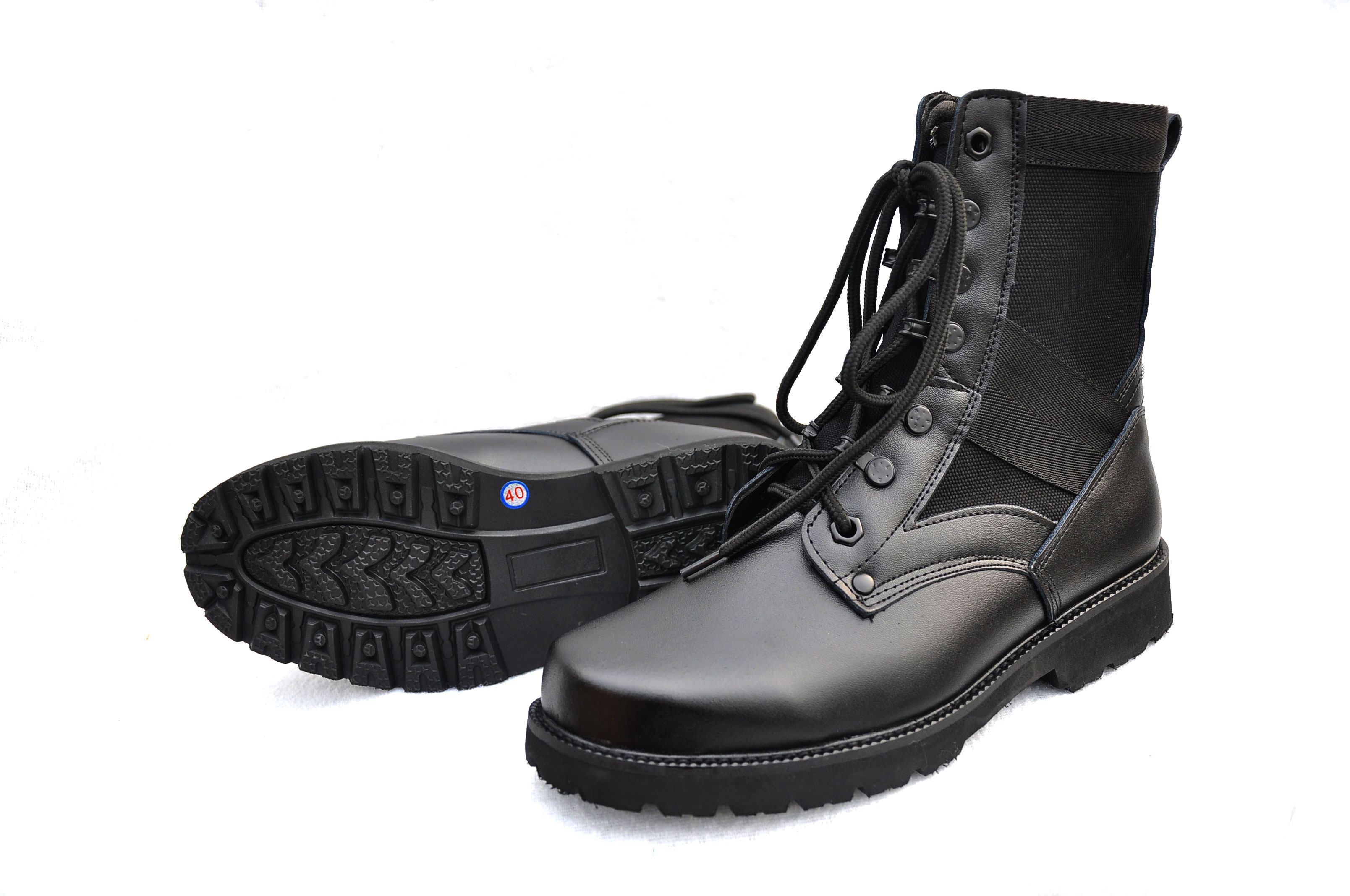 Boots militaires en cuir - lumière - Ref 1398076 Image 3