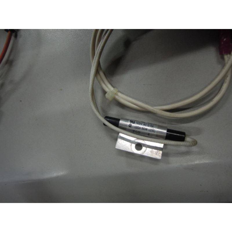 TRS5-80 BLRU 140VAC 0.5A 120V 50W 129℃