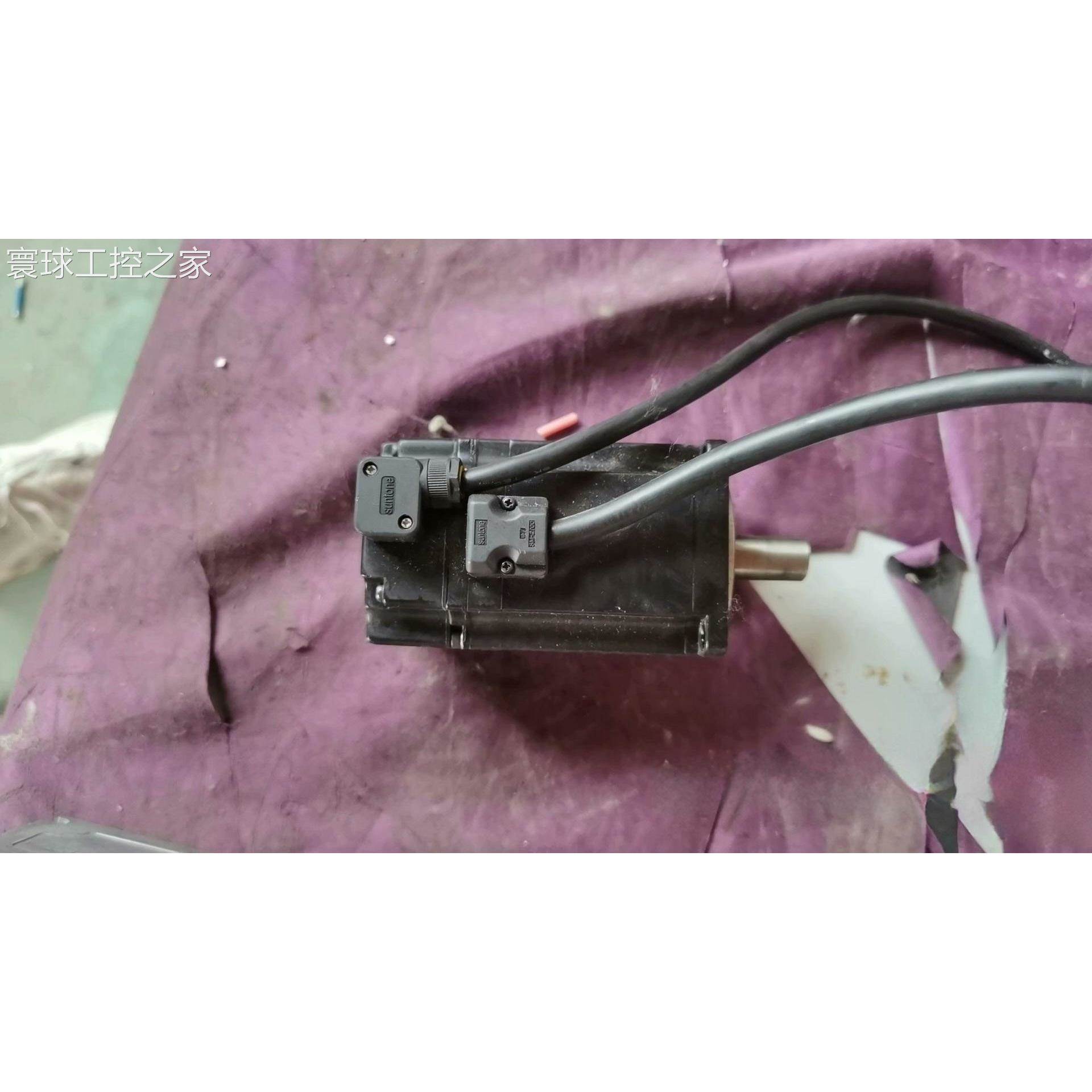 非实价安川5系伺服驱动器 型号 SGDV-2R8A01A两台