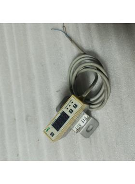 拆机CKD流量计FSM-N-101-8A成色如图有点裂开便宜出