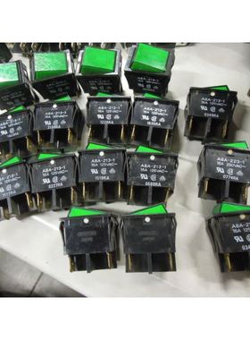 OMRON船型开关A8A-213-116A125VAC绿色