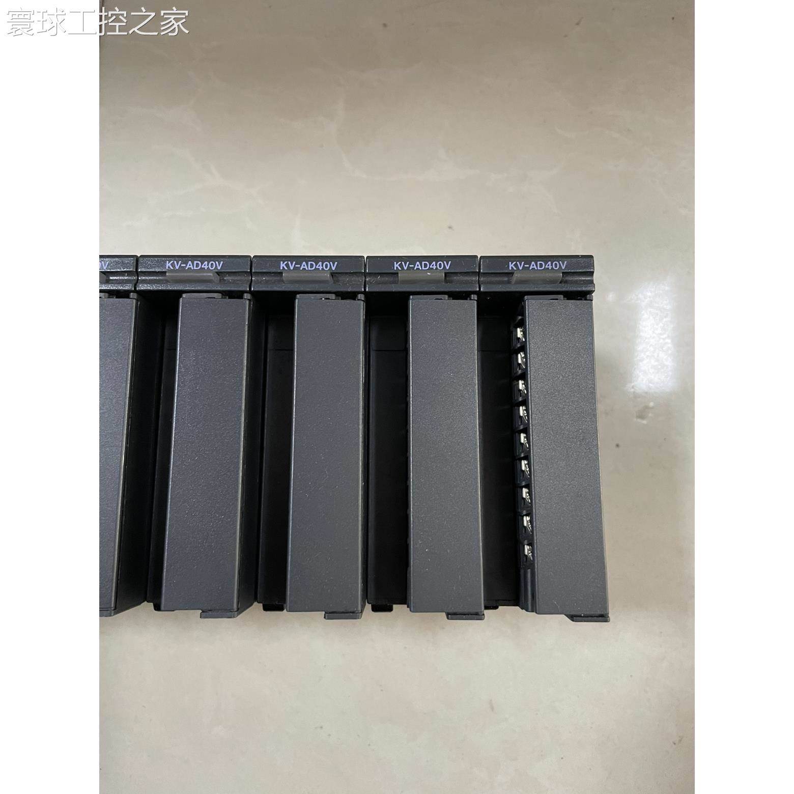 非实价基恩士KV-AD40V KV-DA40V 通道模拟量输入