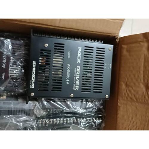 AK-BX501V 旭工驱动器（9成新） 共40个