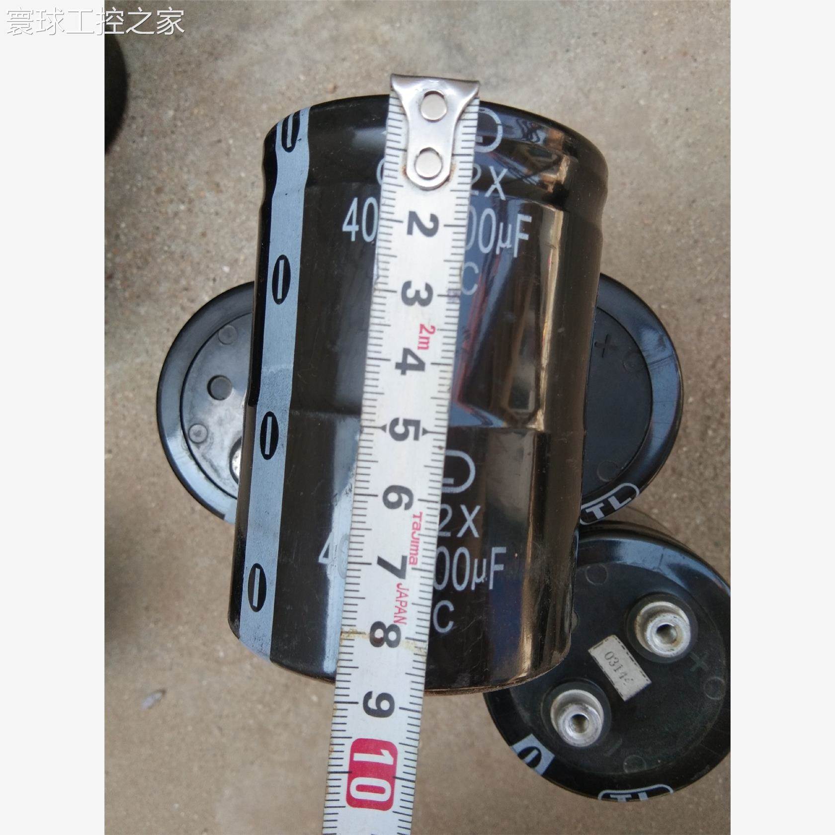 非实价电容。400V2200UF。实测2000UF。实物拍摄。12