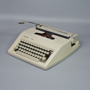 DIASISTER机械打字机米白运行流畅英文键盘复古文艺怀旧生日礼物