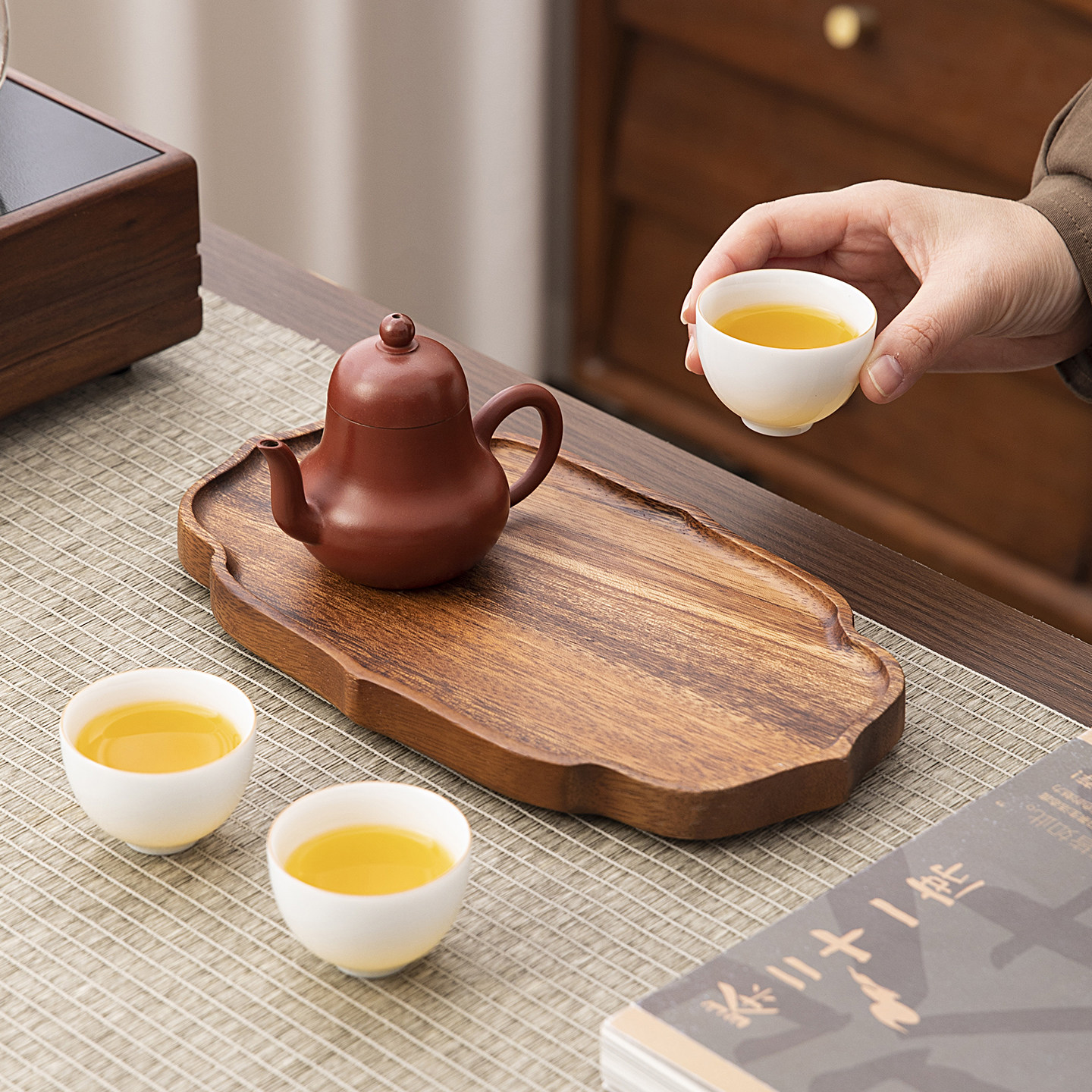 中式高端胡桃木实木茶盘壶承图片