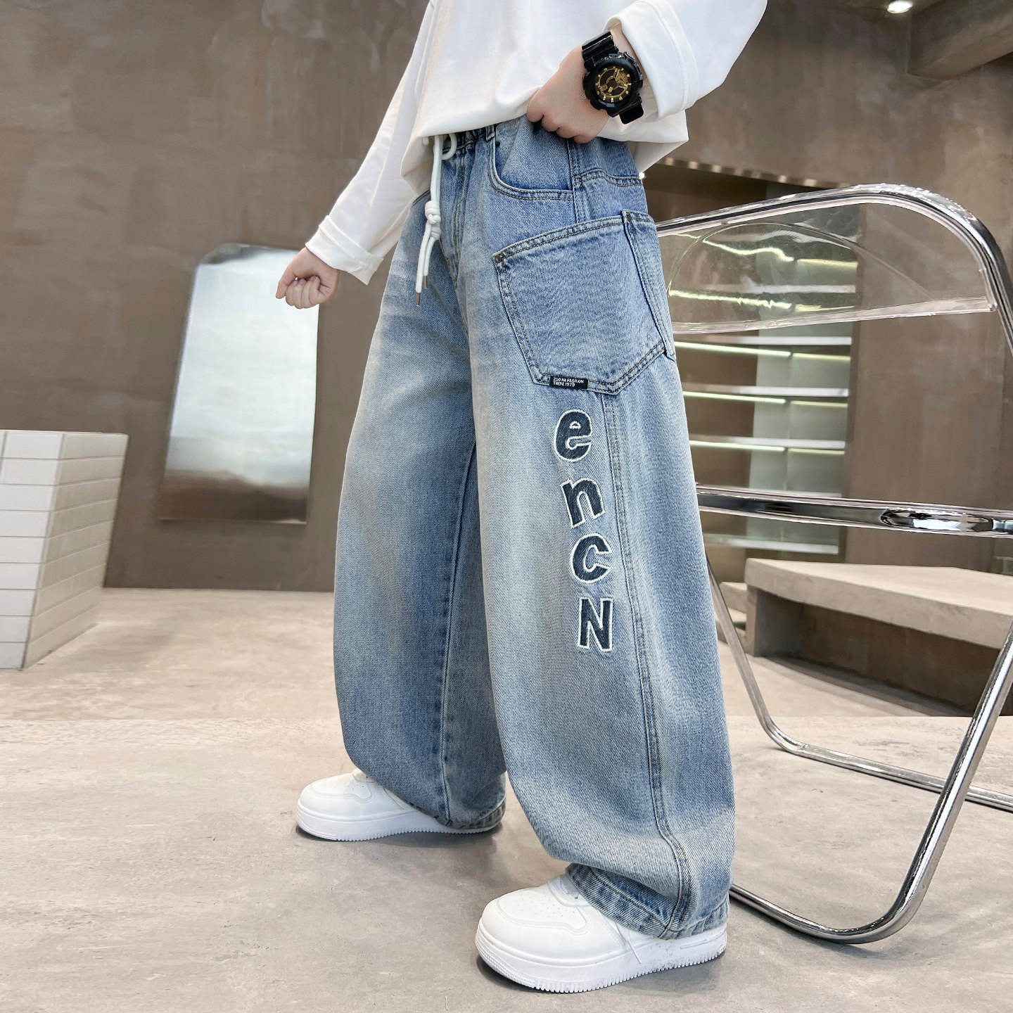 男童牛仔裤春秋季2026新款痞帅中大童男孩宽松春季休闲裤儿童长裤