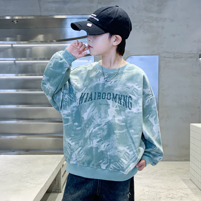 男童迷彩卫衣春秋款2026新款洋气儿童春季打底衫中大童男孩内搭潮