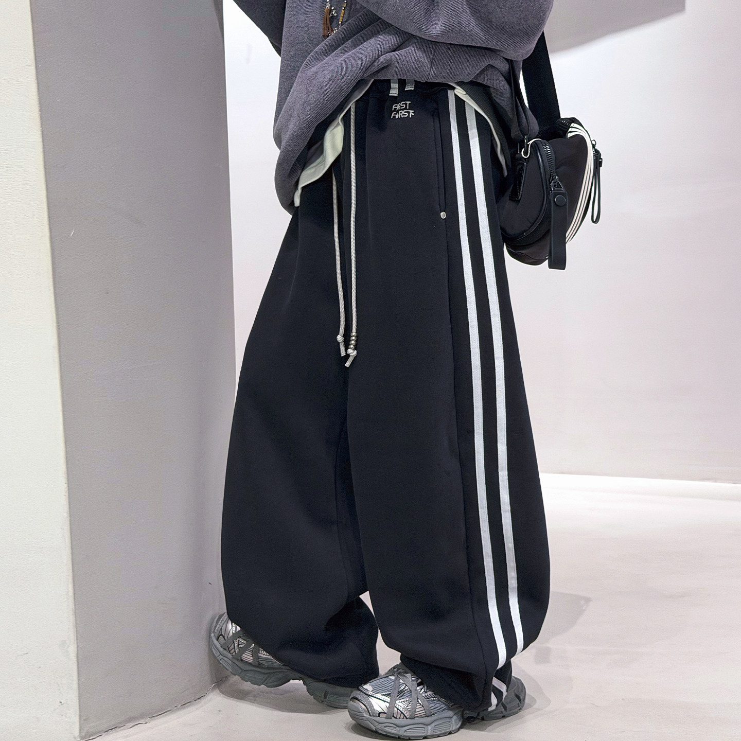 长裤针织运动裤拼色卫裤保暖宽松