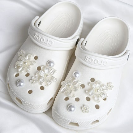crocs洞洞鞋配饰个性diy高级感水仙花樱花鞋花卡骆驰装饰扣配件