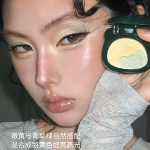 仙仙的圣诞精灵风！leemember荔萌绿色缎光腮红眼影多用膏黄色