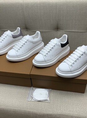 2022年春季新款韩版日常青年麦粉色昆黑色小厚底圆头小白鞋