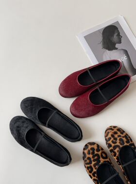 2025早春新款马毛酒红真皮一字带浅口平底单鞋女平底一脚蹬奶奶鞋