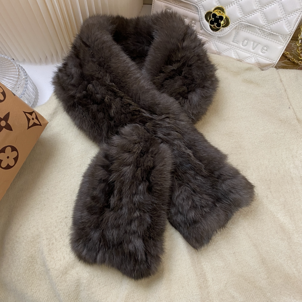 毛绒围巾女秋冬交叉围脖仿紫貂色兔毛韩版百搭保暖软妹毛领围巾