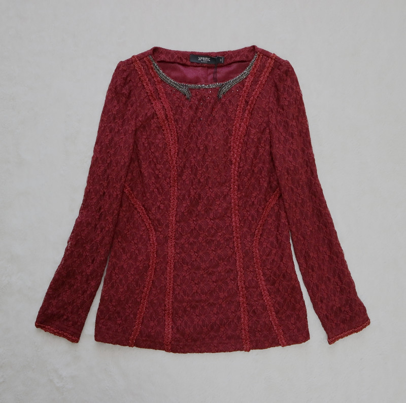 专柜正品牌春秋通勤女上衣酒红色锦纶修身长袖钉珠圆领套头蕾丝衫