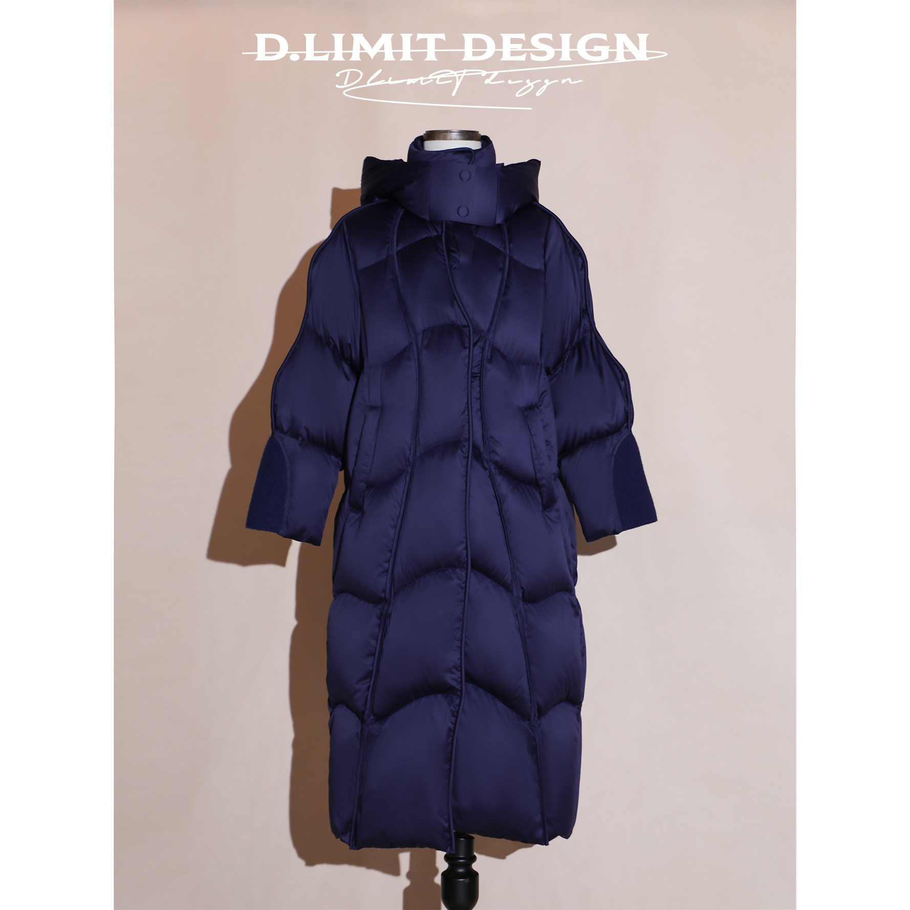 冬日暖澜袖子拼接针织波浪型设计长款连帽鹅绒服DLCYH830