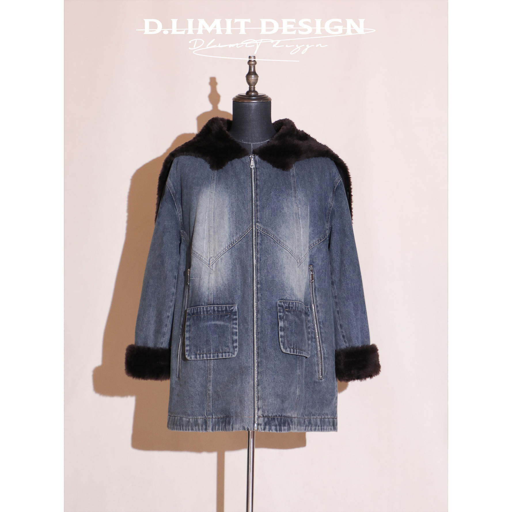 牛仔旷野拼接皮毛一体大翻领复古夹克鹅绒服DLMD122